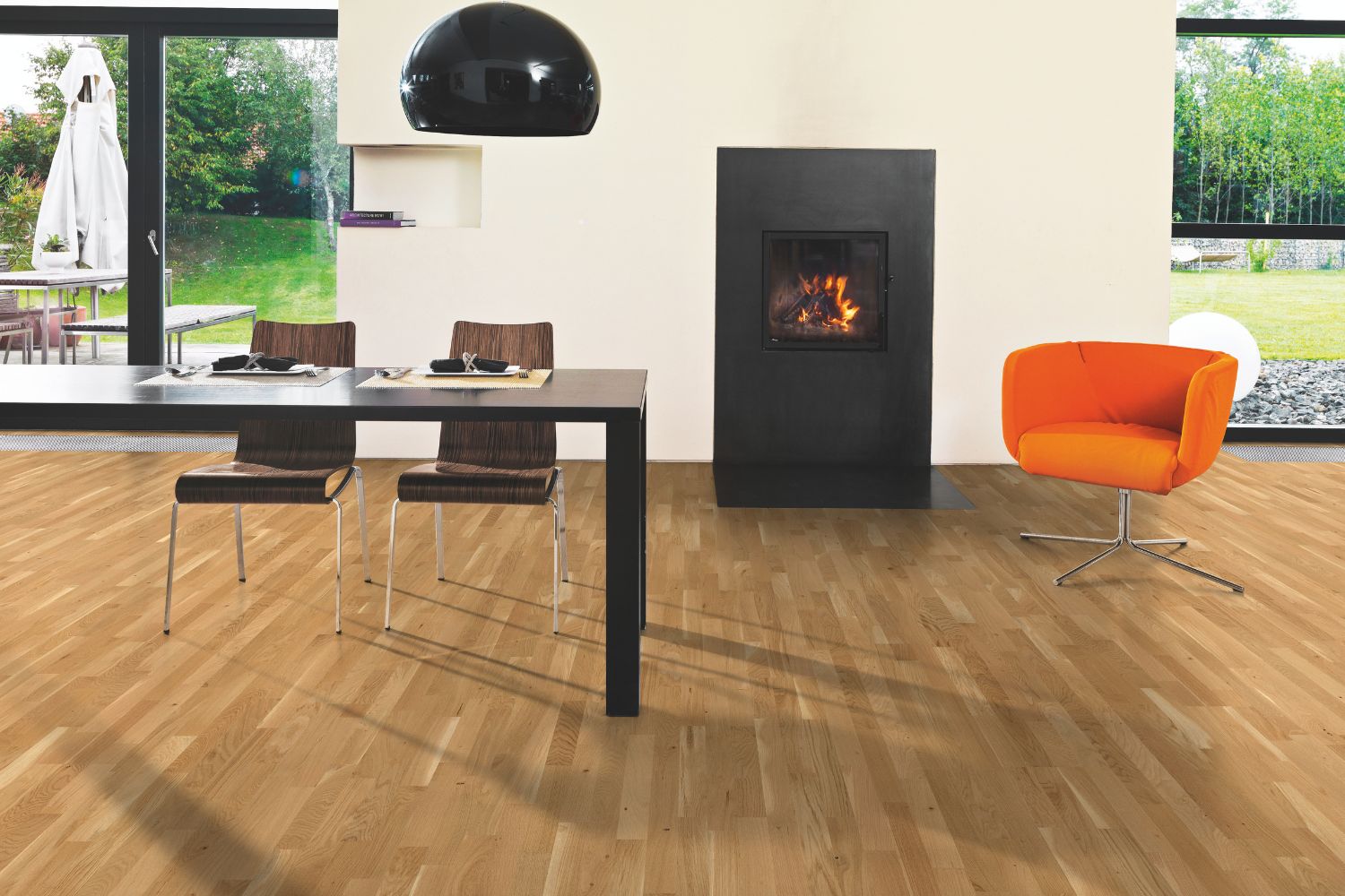 Schiffsboden Eiche Rustica im Wohn- und Essbereich