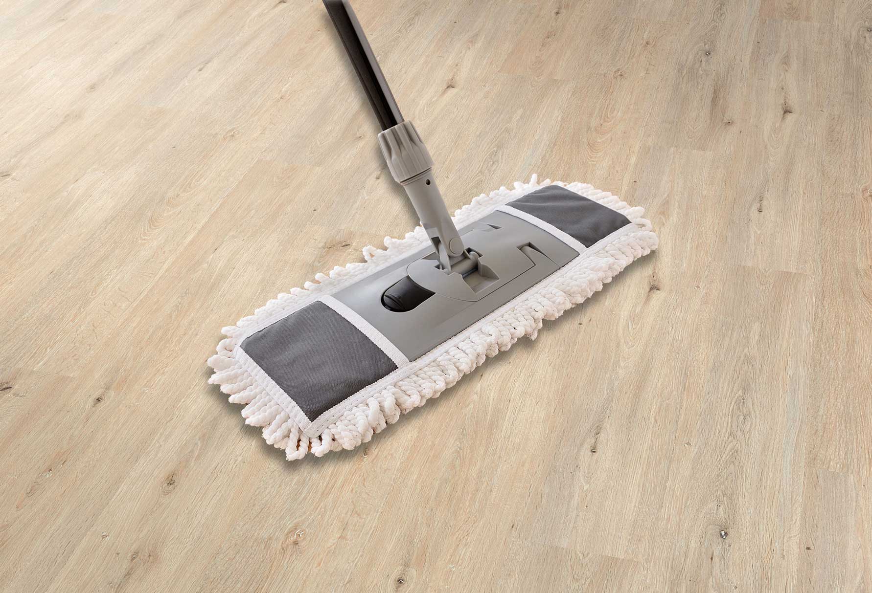 Pflege vom Vinylboden Eiche rustikal hell gekalkt Richtige Pflege bei Landhausdiele Eiche rustikal hell gekalkt