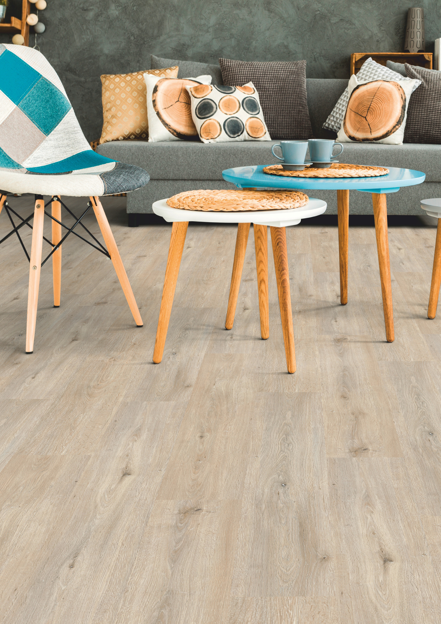 Landhausdiele Eiche rustikal hell gekalkt im Wohnzimmer