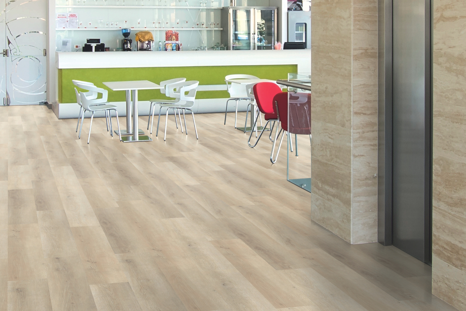 Vinylboden Eiche Softbeige in der Küche