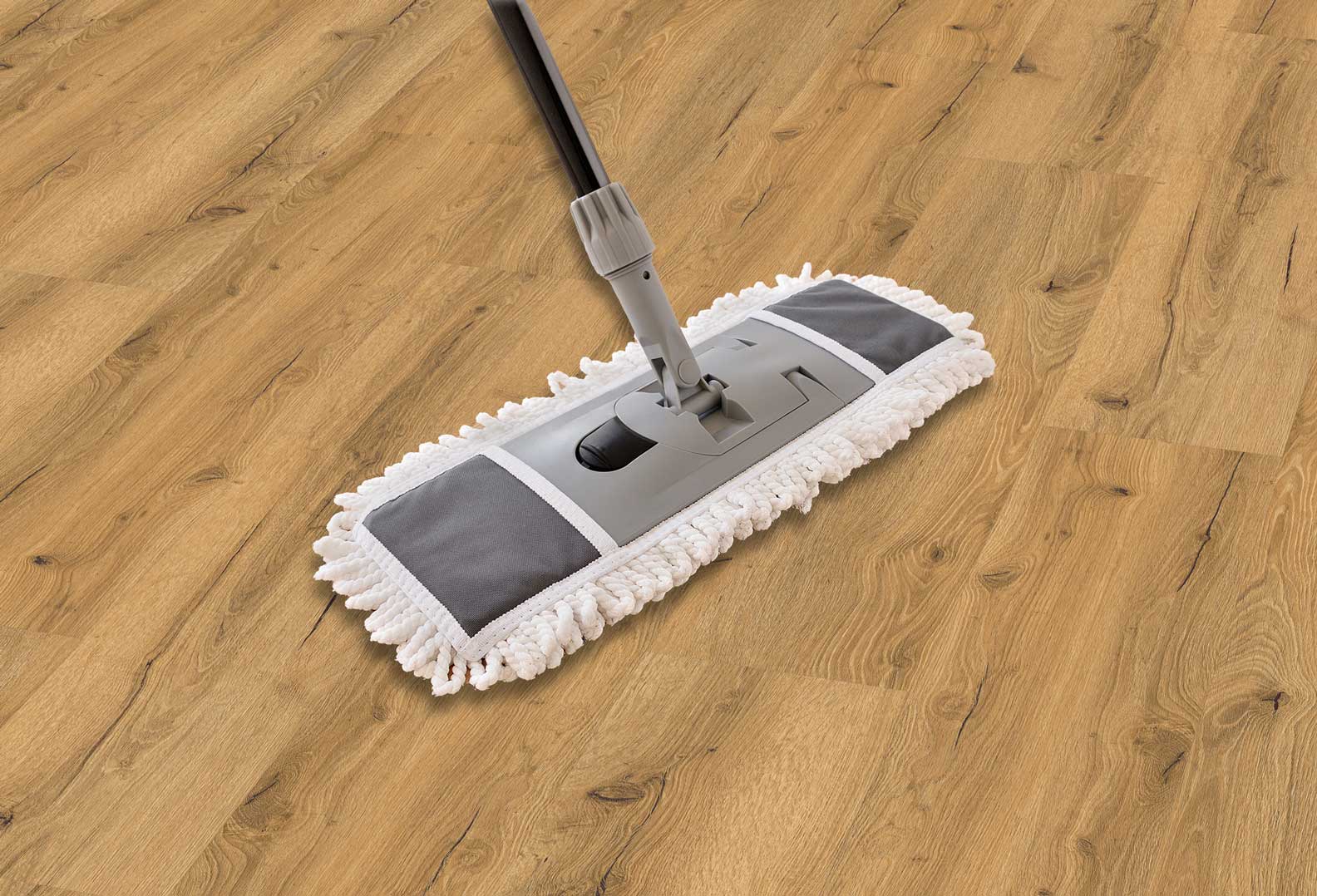 Pflege vom Vinylboden Östersund Richtige Pflege bei Landhausdiele Eiche sand beige