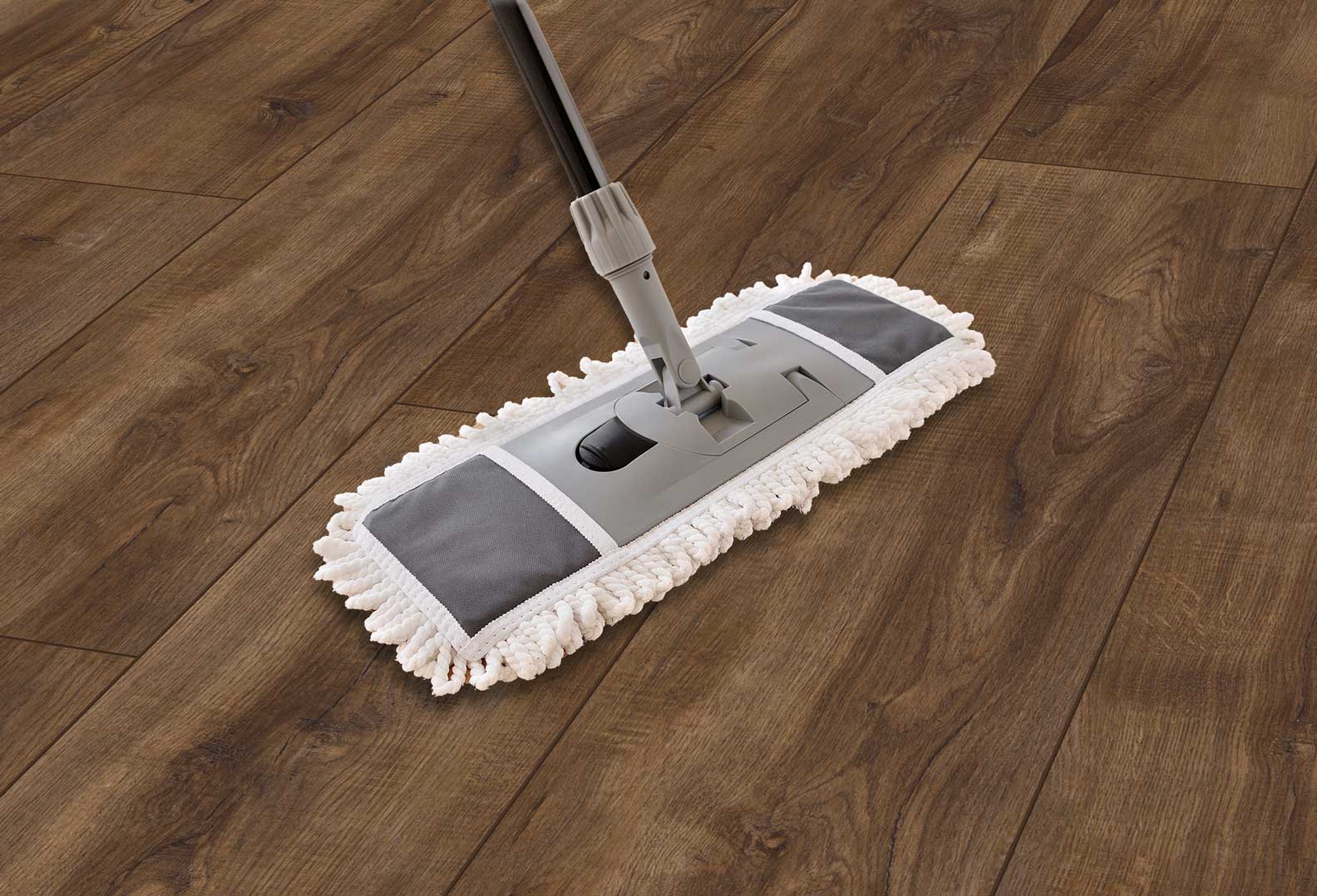 Pflege vom Laminatboden Eiche Dark Coffee Richtige Pflege bei Landhausdiele Eiche sand beige