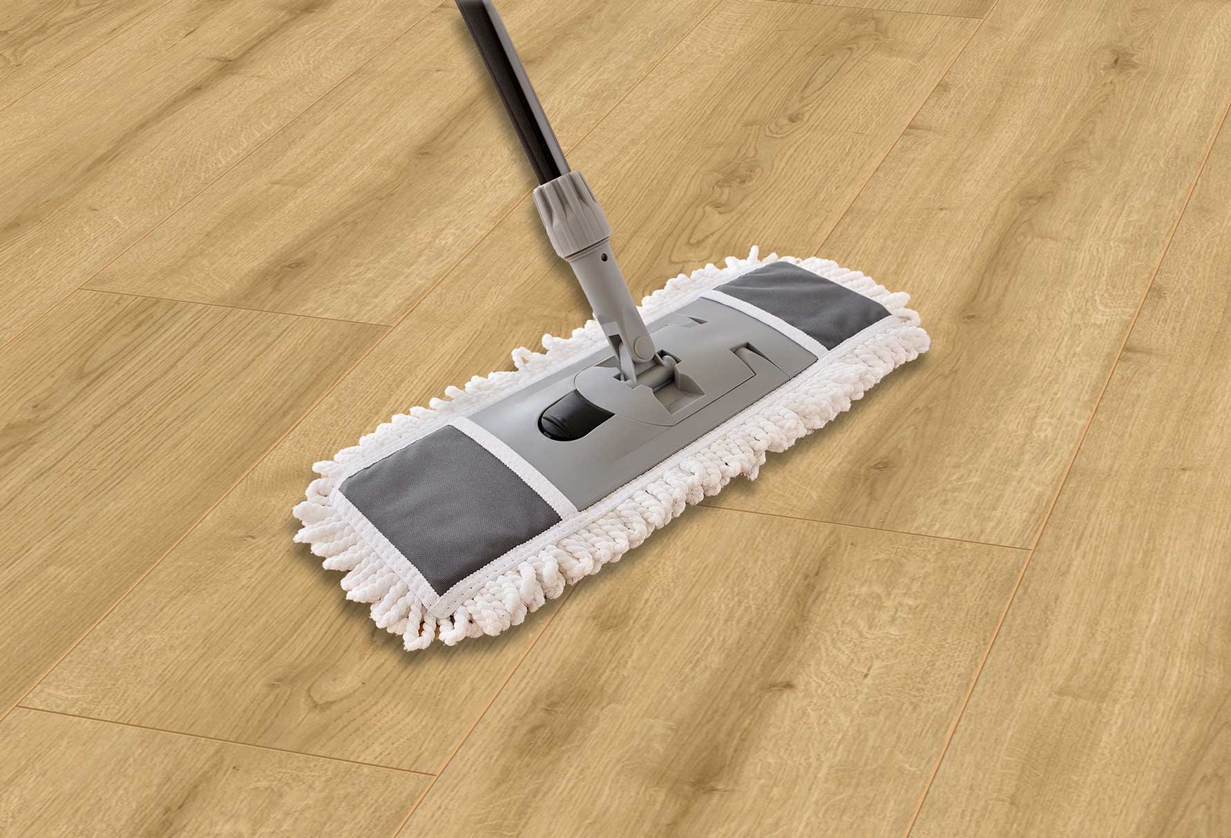 Pflege vom Laminatboden Eiche Natur gekalkt Richtige Pflege bei Landhausdiele Eiche sand beige